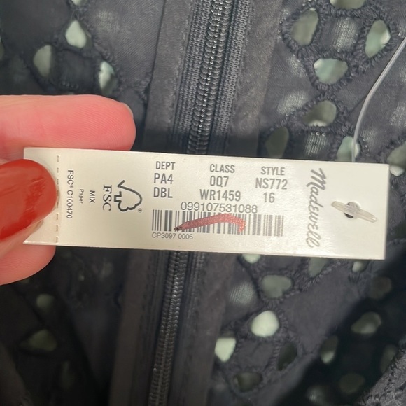 Madewell Eyelet V-Neck Maxi Dress Black size 16 NWT FLAWED - Picture 6 of 8